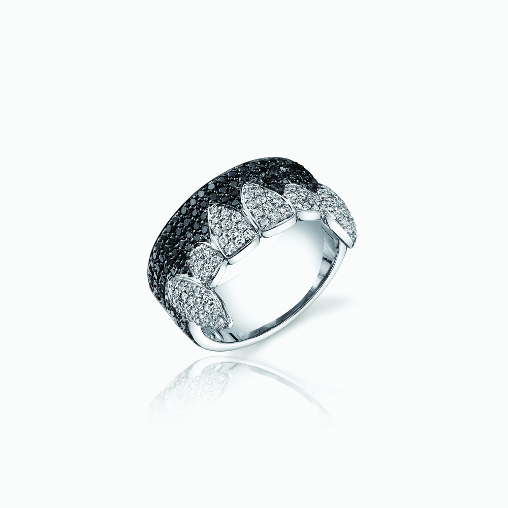 The Fang Ring