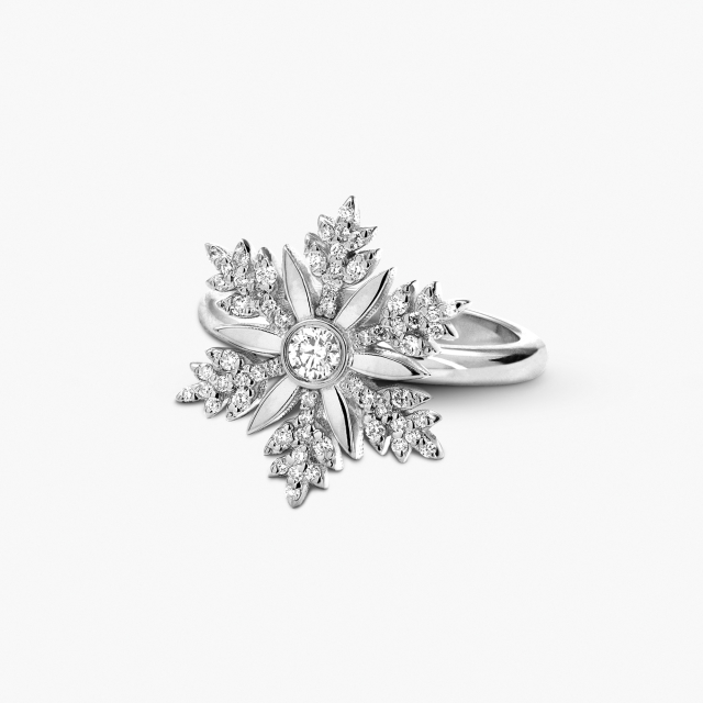 The Sierra Snowflake Ring