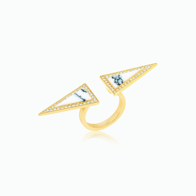 The Triangular Marble Ring